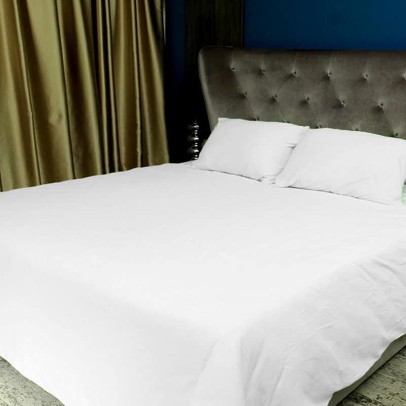 Posteljnina 200×200 cm bela