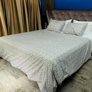 Posteljnina 200×200 cm z motivom Utrip ljubezni